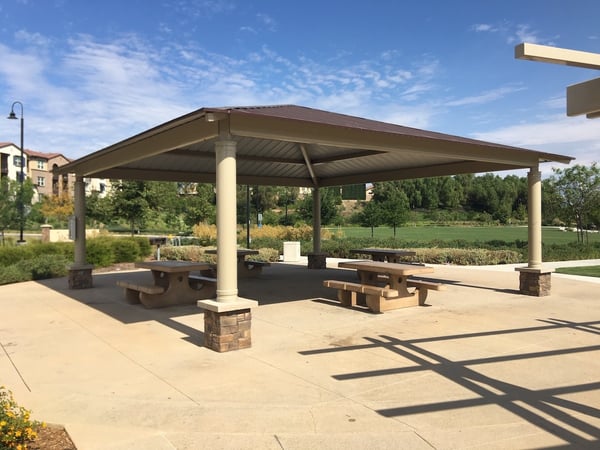 Covered picnic shade structure